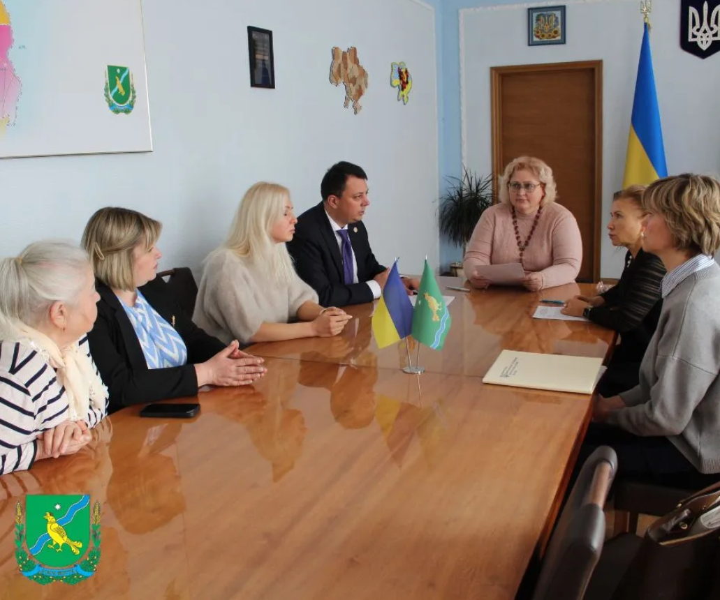 Іванківська та Поліська громади долучилися до ініціативи обміну інформацією з нотаріусами